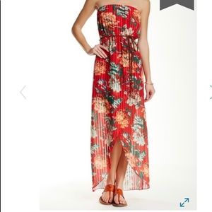 Colorful red strapless dress